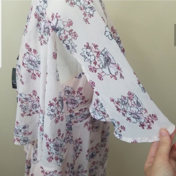 🆕️ Torrid Pink Floral Chiffon Dress Sz. 12 - Picture 7 of 9